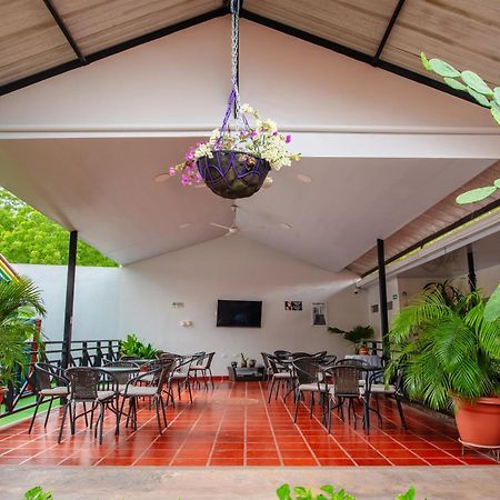 Hotel Villa Paraiso 비야비에하 외부 사진