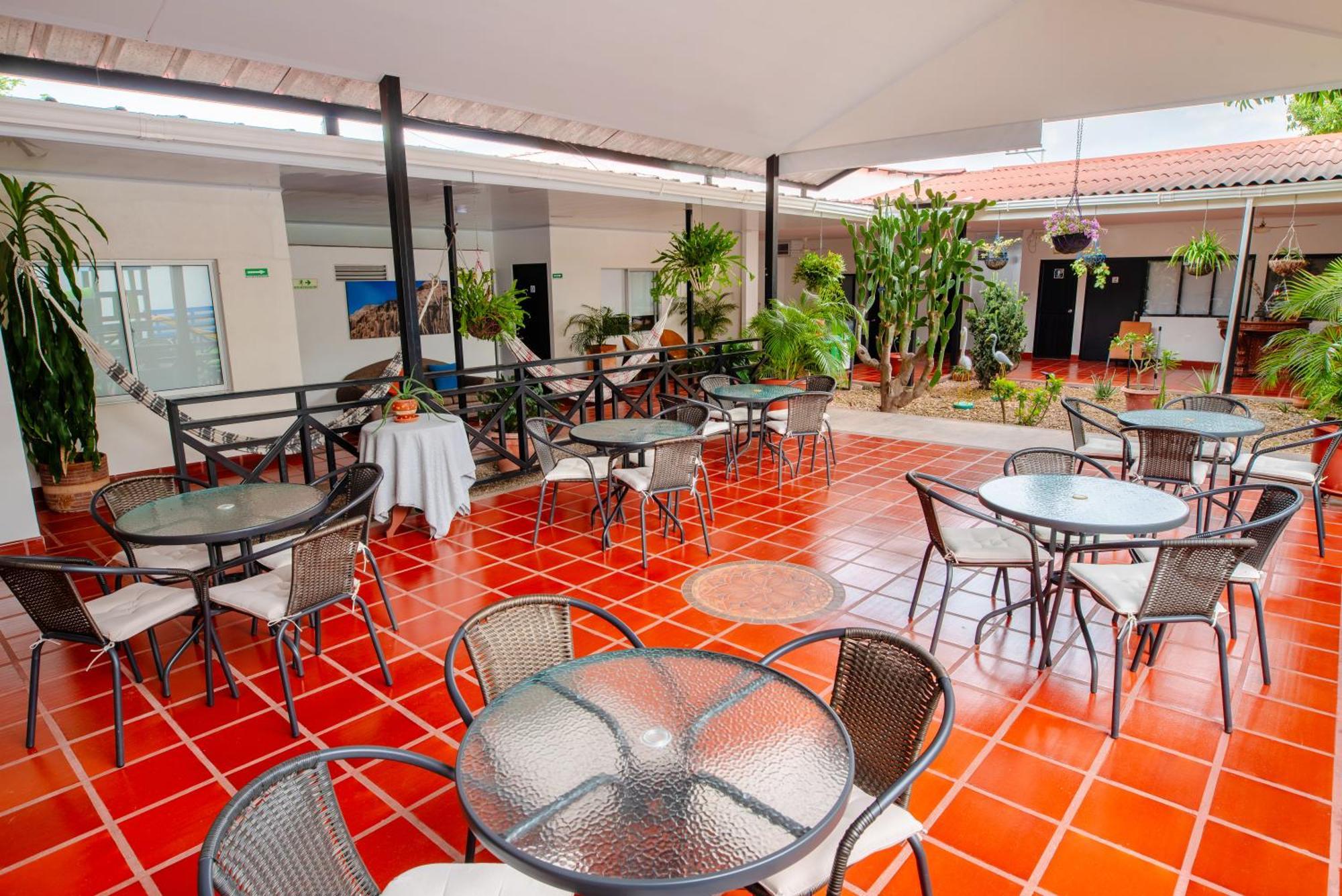 Hotel Villa Paraiso 비야비에하 외부 사진